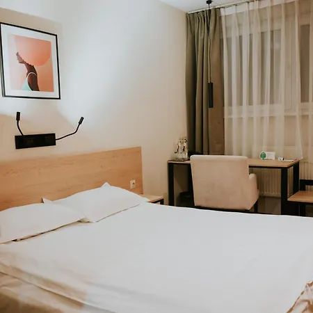 Iness Hotel