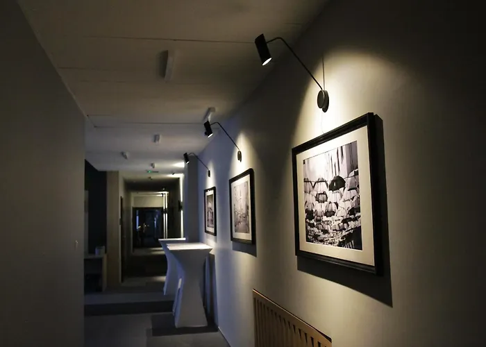 Iness Отель Лодзь