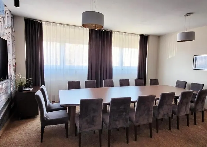 Iness Szálloda Łódź